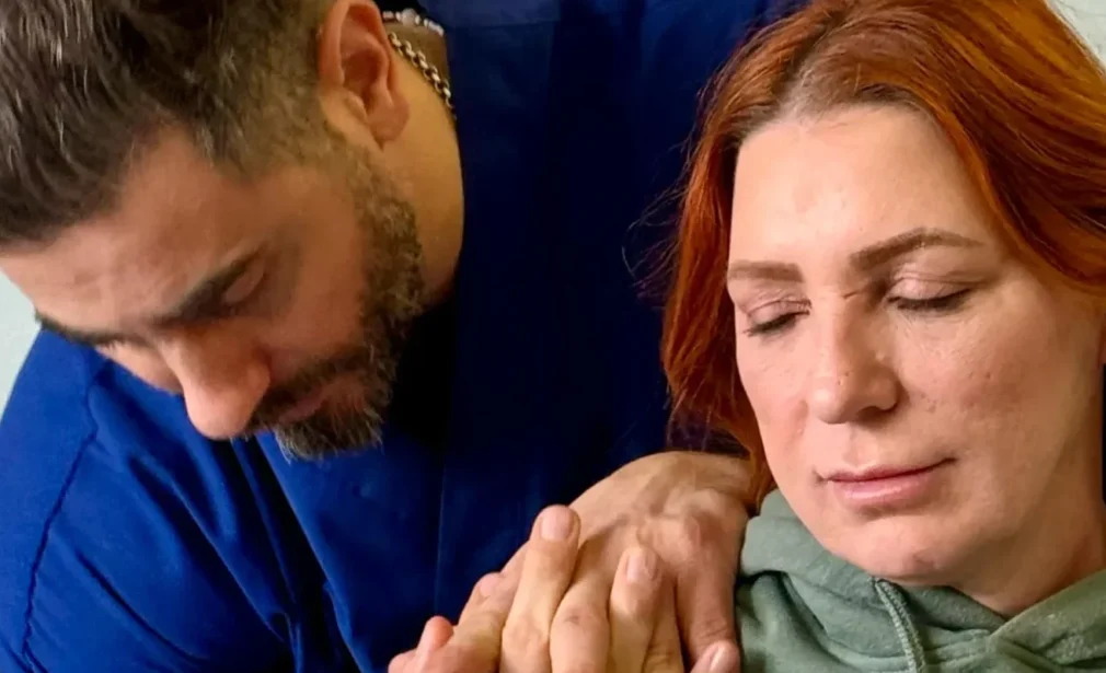 CRPS Support Patient getting Physical therapy in Italy